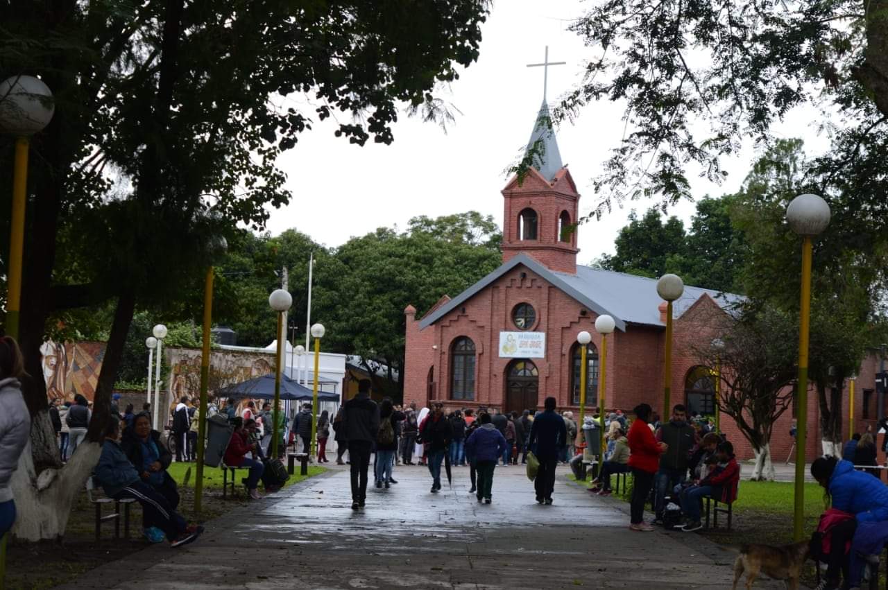 Celebraci n a Santa Rita la comunidad cat lica regresa a los