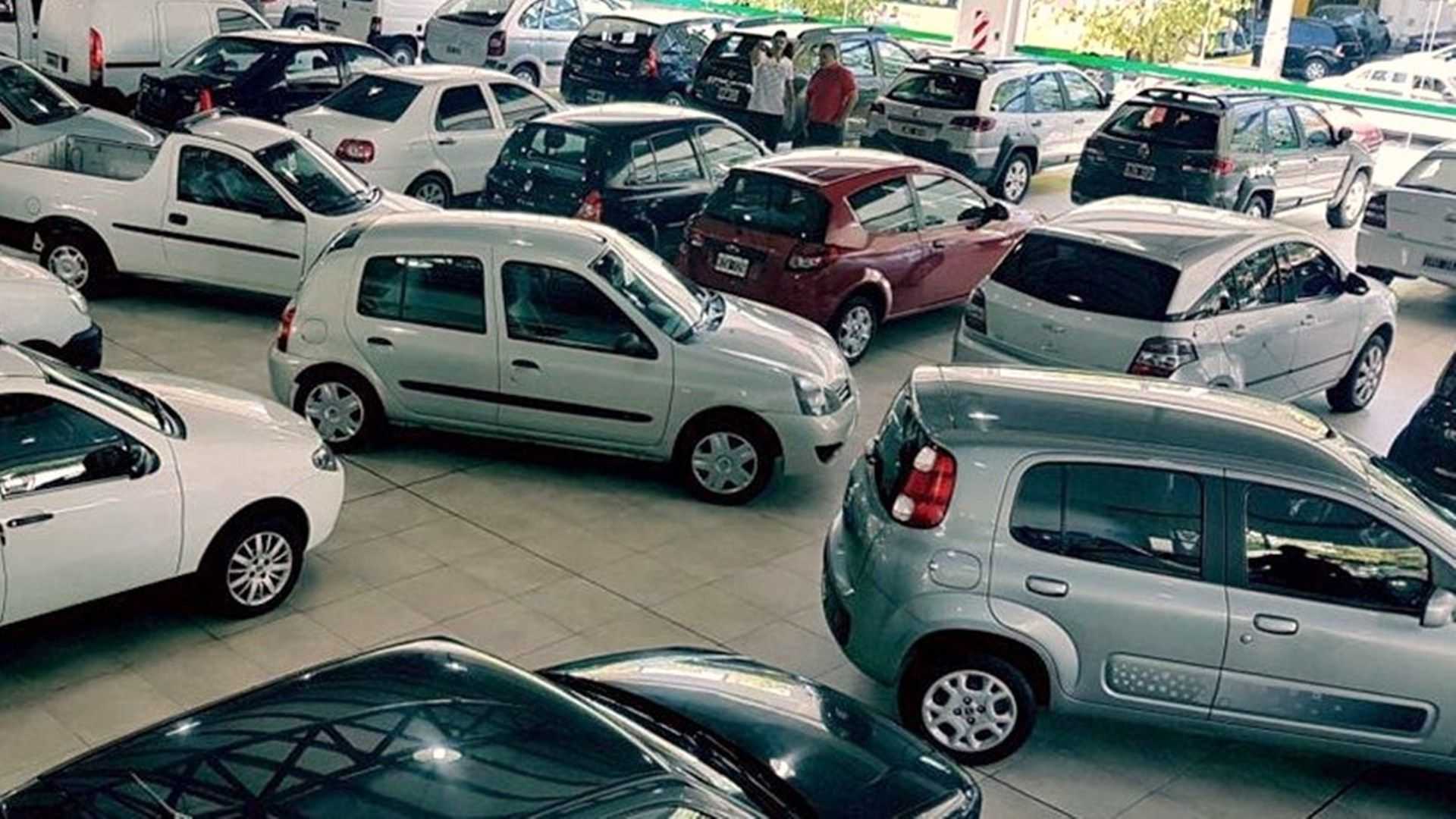 La venta de autos usados cay 16 8 interanual en noviembre