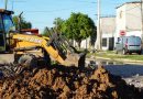 Barranqueras: intervención de la Municipalidad para colocación de tubos para una mejor circulación del agua