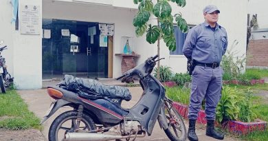 Barranqueras: aprehendidos y secuestro de una motocicleta en operativo policial