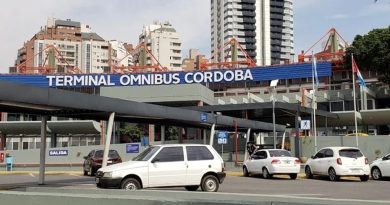 Córdoba: murió en un colectivo y nadie se dio cuenta hasta que llegaron a la terminal
