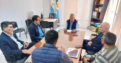 Concepción del Bermejo: SECHEEP y el Municipio trabajan para mejorar la red eléctrica