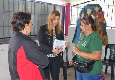 La Municipalidad a tu Lado continúa recorriendo los barrios asesorando a vecinos y la semana que viene estará en el CCM Villa Encarnación