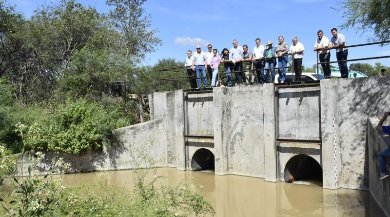 Histórico: Tras 20 años de abandono, Zdero constató el avance de las obras en el Guaycurú-Chico