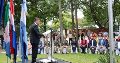 Acompañamiento Municipal en la celebración del 213° Aniversario del Paraguay