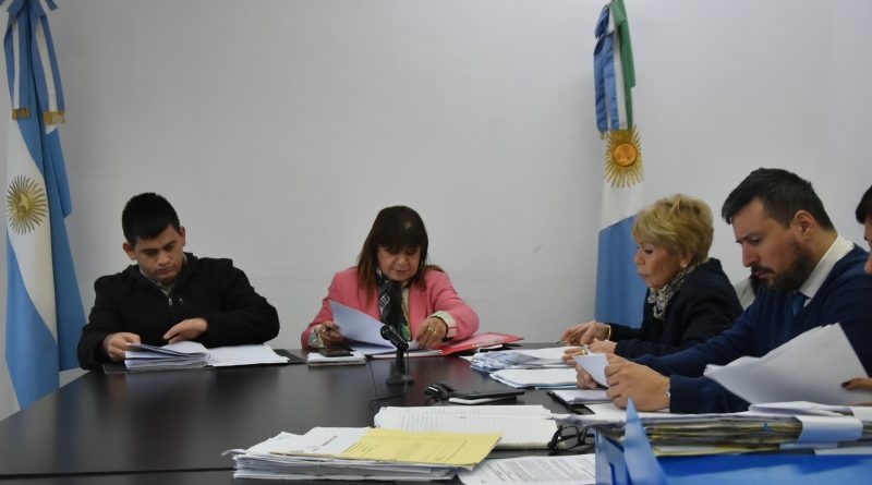 La Comisión de Educación concretó su quinta reunión ordinaria