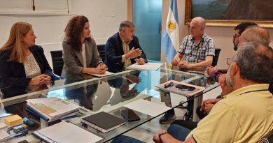 El Municipio y la Provincia firmaron un acuerdo para que el Registro Civil 4 funcione en el Centro Comunitario del Barrio Güiraldes