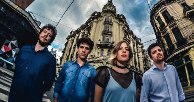 “Música para Volar” presenta Charly Unplugged en Corrientes