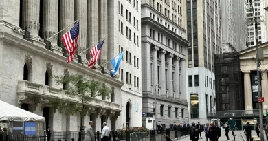 Milei en Nueva York: toca la campana en Wall Street y visita a Elon Musk