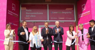 En la inauguración de la FIL 2024, el Intendente de Resistencia reflexionó «tenemos que volver al libro»