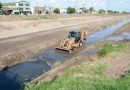 La Municipalidad de Resistencia realiza la limpieza del canal de la Soberanía Nacional