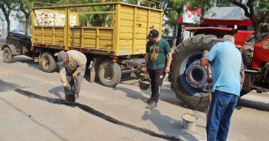 La municipalidad de Resistencia realiza mantenimiento de calzada en avenidas