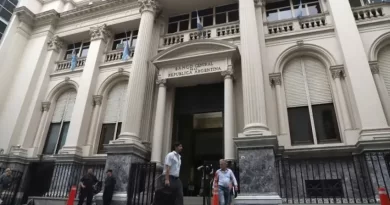 Las consultoras que releva el BCRA creen que la inflación del 2024 cerrará en 120%