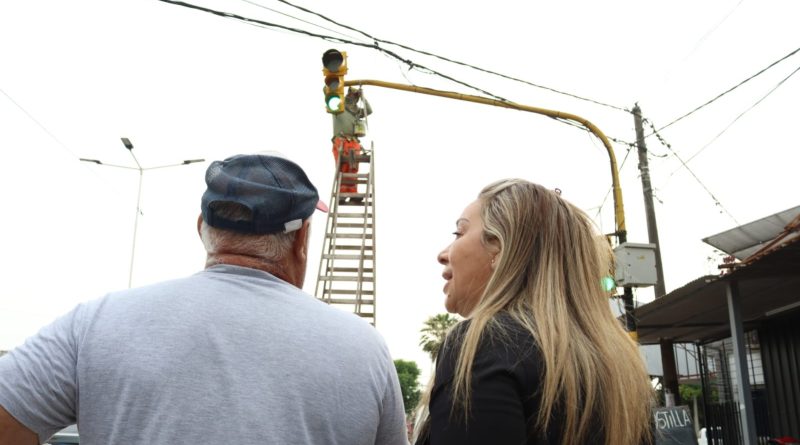 Barranqueras: mantenimiento y recambio de los semáforos en la ciudad