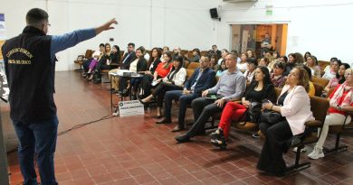 En el Día Nacional de Lucha contra el Grooming, la Municipalidad y la Defensoría del Pueblo organizaron una charla de concientización