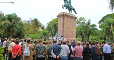 Sentido homenaje de Resistencia en el día de la Soberanía Nacional